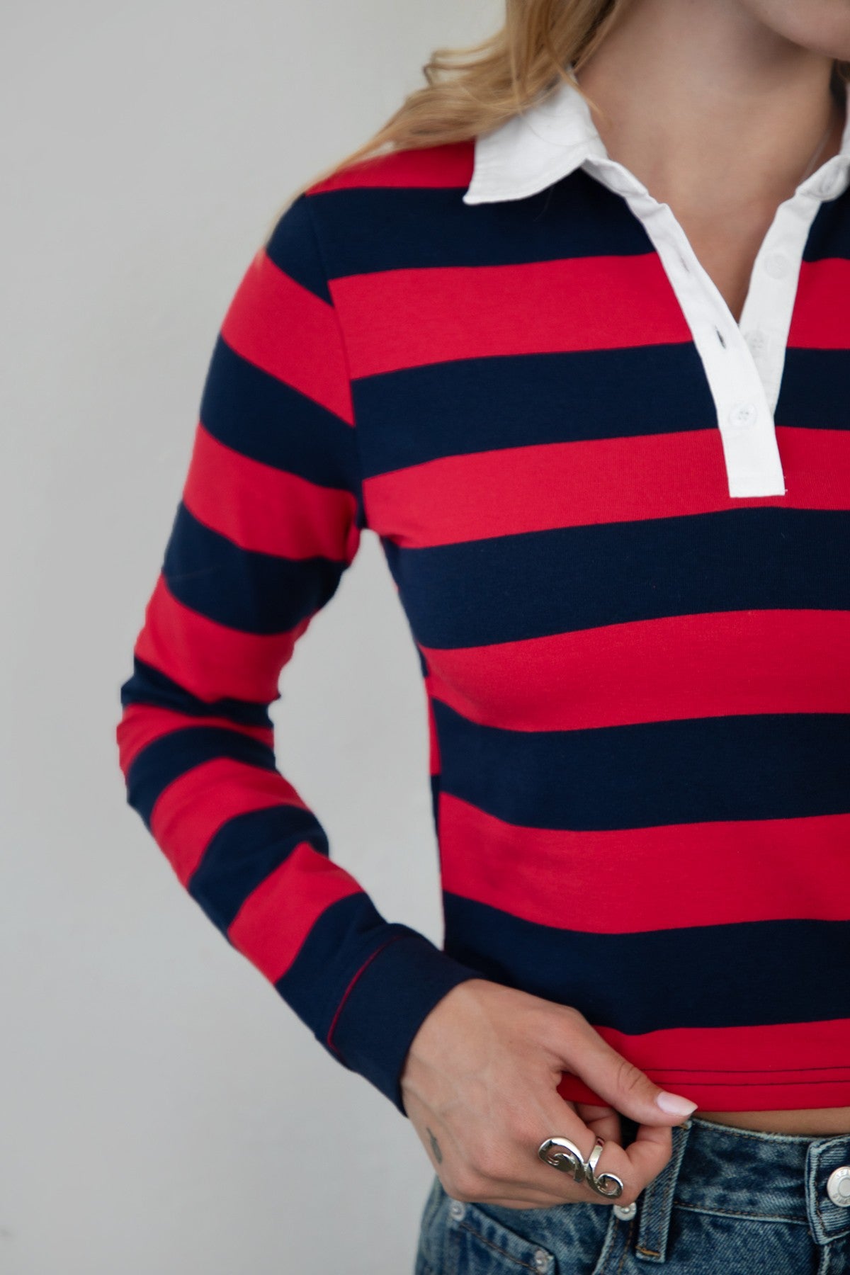 Game day style rugby striped polo shirt with side cut-out detail in navy and red