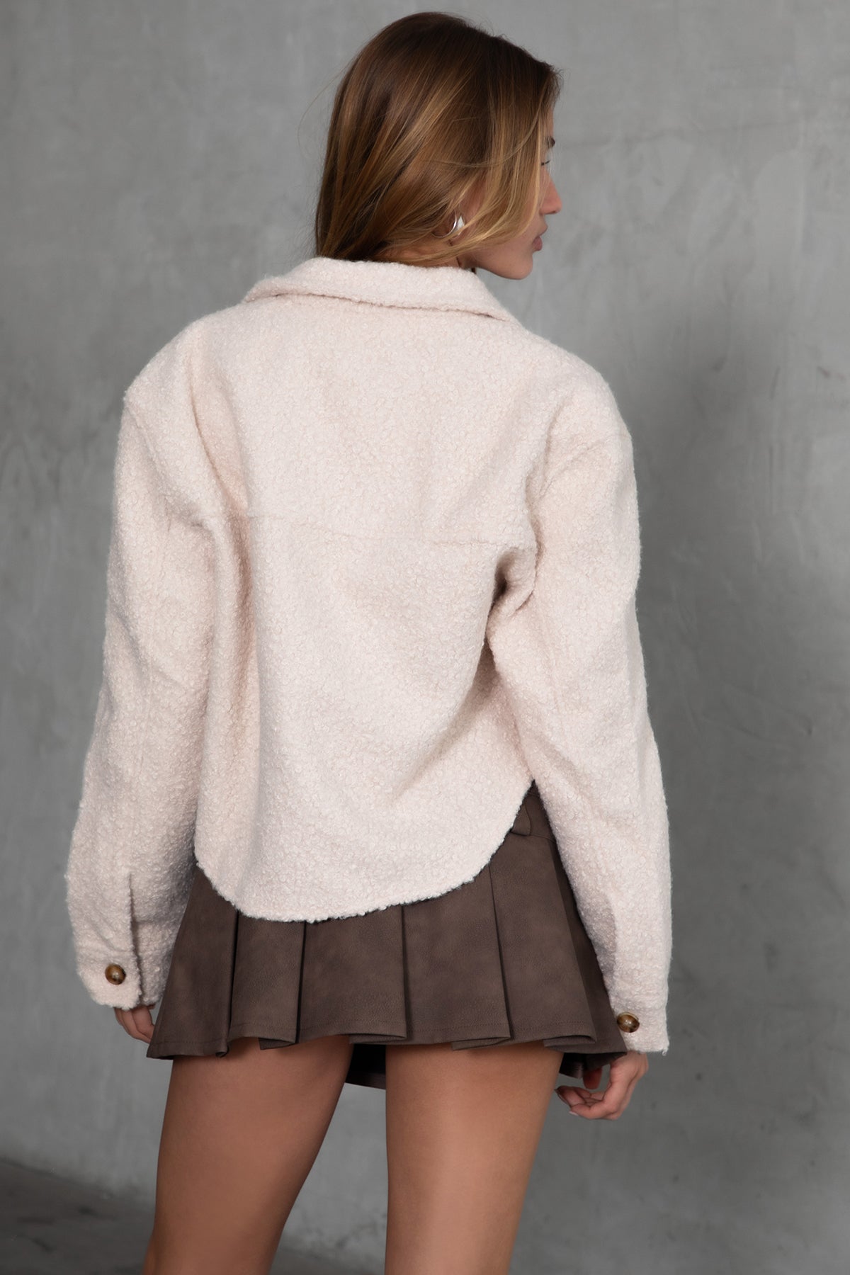 TIC TOC FRAY cropped faux sherpa shacket with double front pockets in oatmeal