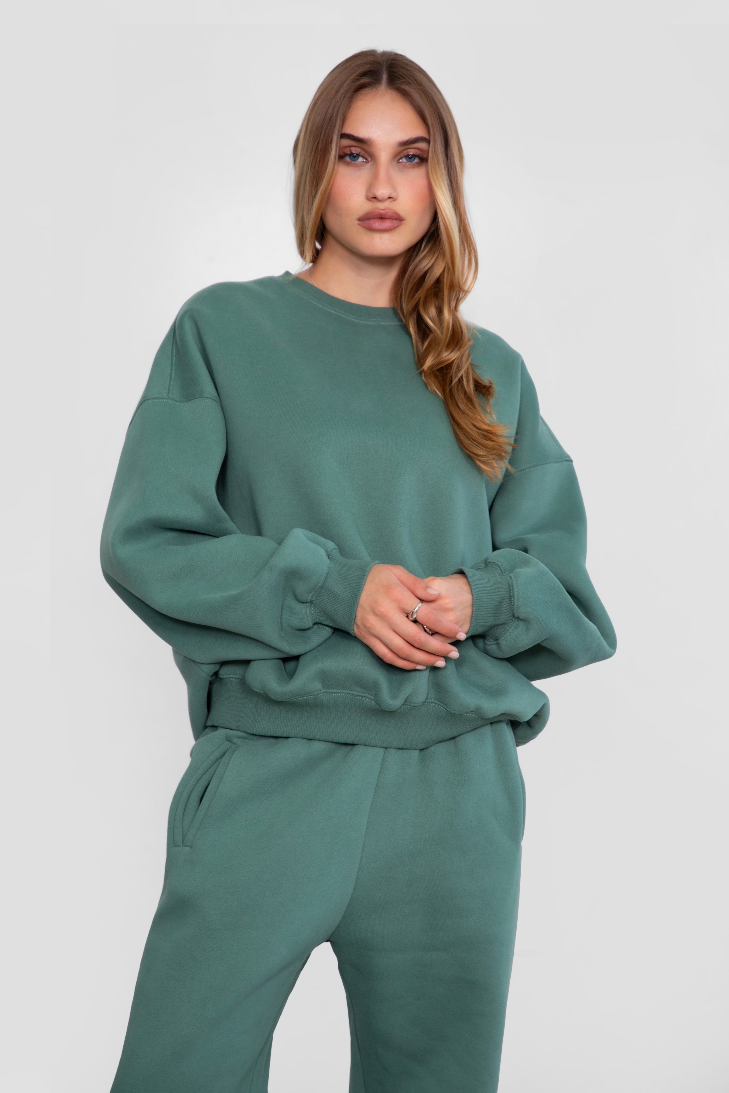 TIC TOC VARSITY oversized fleece crewneck pullover in pin green with ribbed detailing